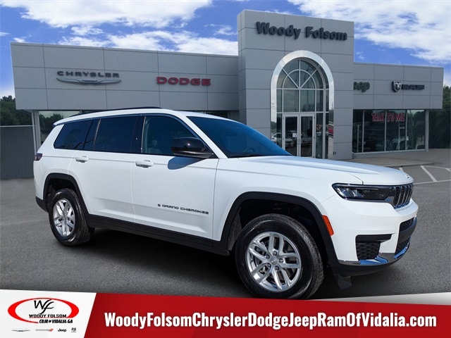 2025 Jeep Grand Cherokee L Laredo's photo