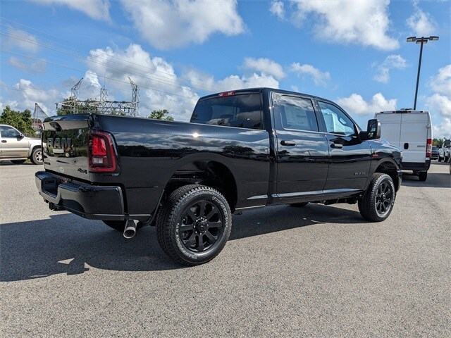 2025 Ram 2500 Big Horn photo 3