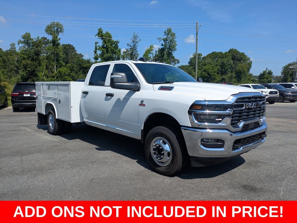 New 2026 Ram 3500 Chassis Cab TRADESMAN CREW 4X4 60' CA Pickup