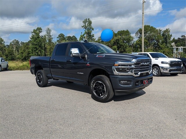 2025 Ram 2500 Laramie photo 2
