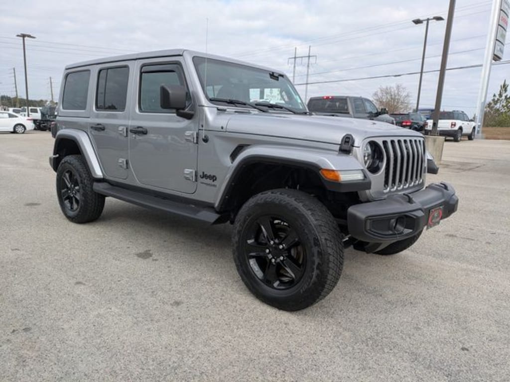 Used 2021 Jeep Wrangler Unlimited Sahara Altitude SUV