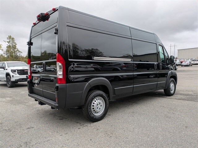 2026 Ram ProMaster 2500 Cargo Van photo 4