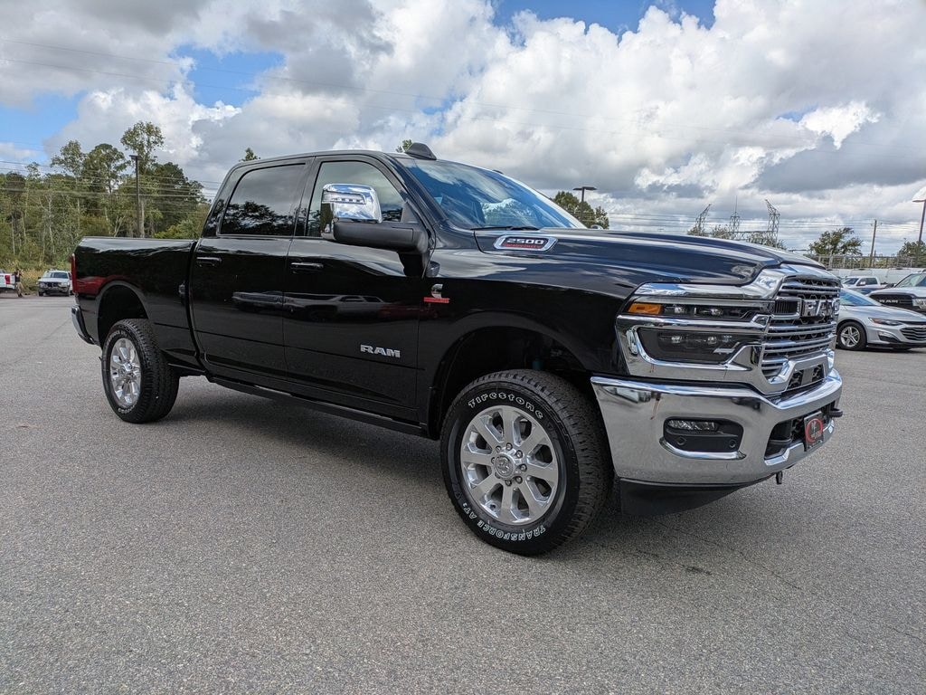 New 2026 Ram 2500 LARAMIE CREW CAB 4X4 6'4 BOX Pickup