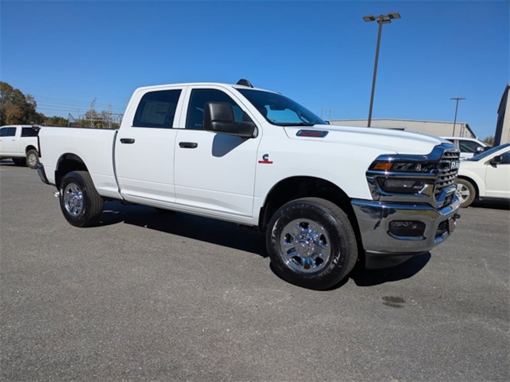 New 2026 Ram 2500 TRADESMAN CREW CAB 4X4 6'4 BOX Pickup