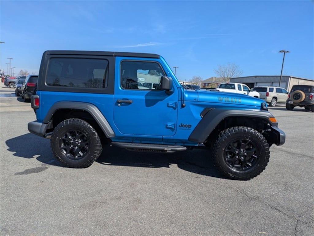 Used 2022 Jeep Wrangler Sport SUV