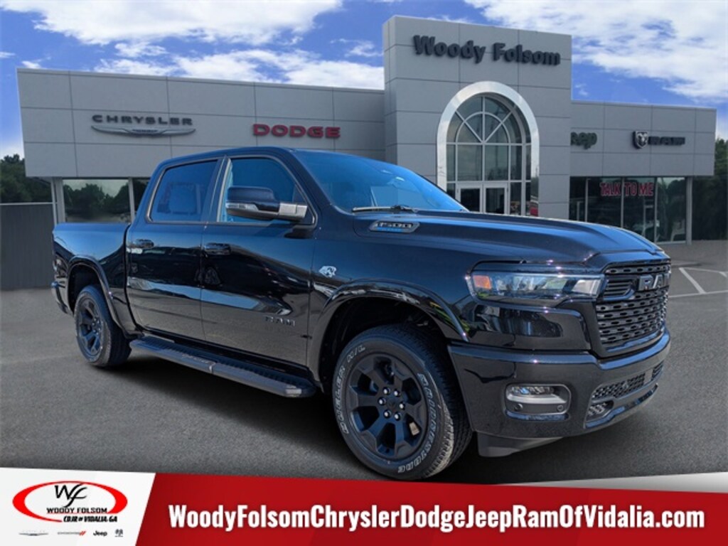 New 2026 Ram 1500 BIG HORN CREW CAB 4X4 5'7 BOX Pickup