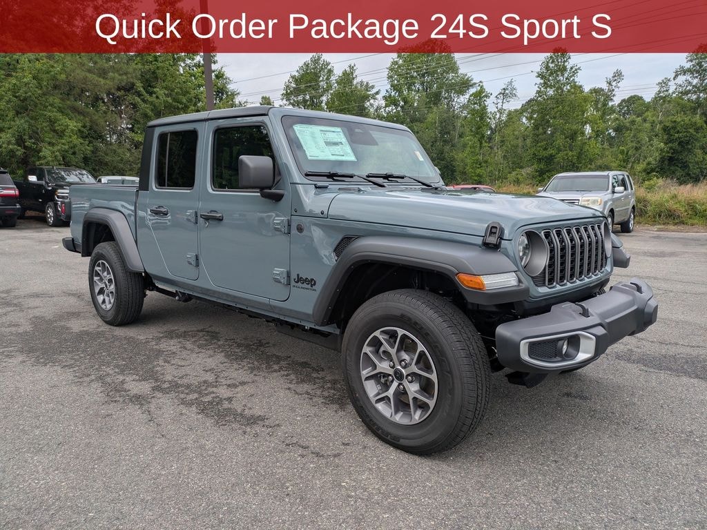 New 2026 Jeep Gladiator SPORT S 4X4 Pickup