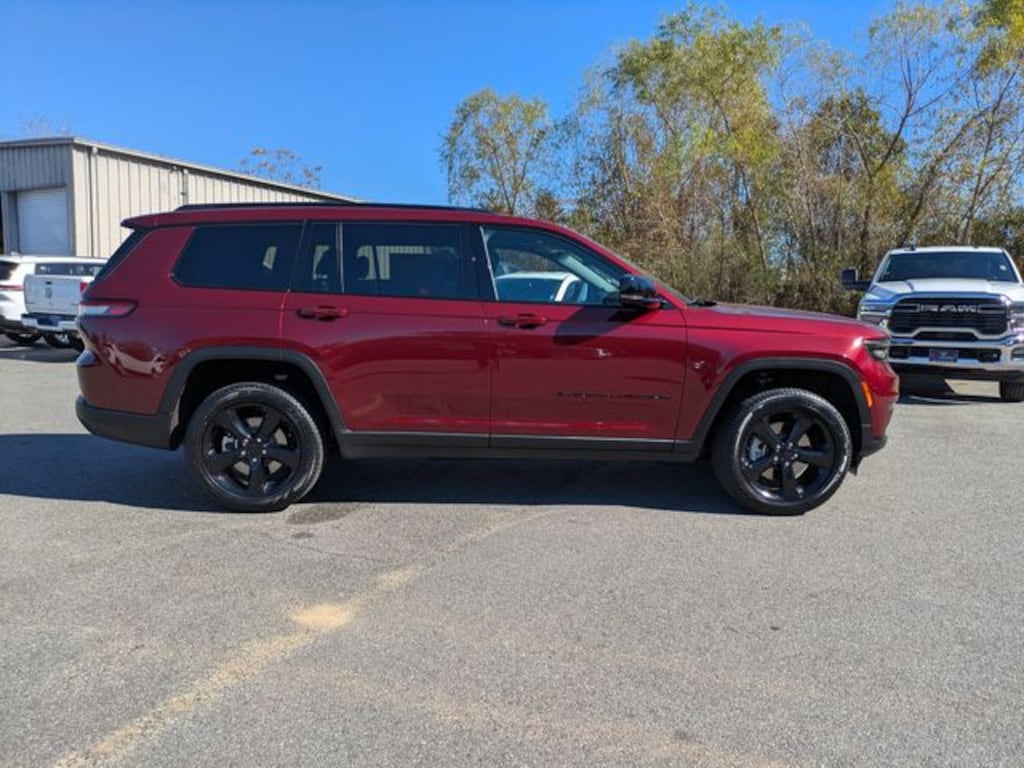 New 2025 Jeep Grand Cherokee L LIMITED 4X2 Sport Utility