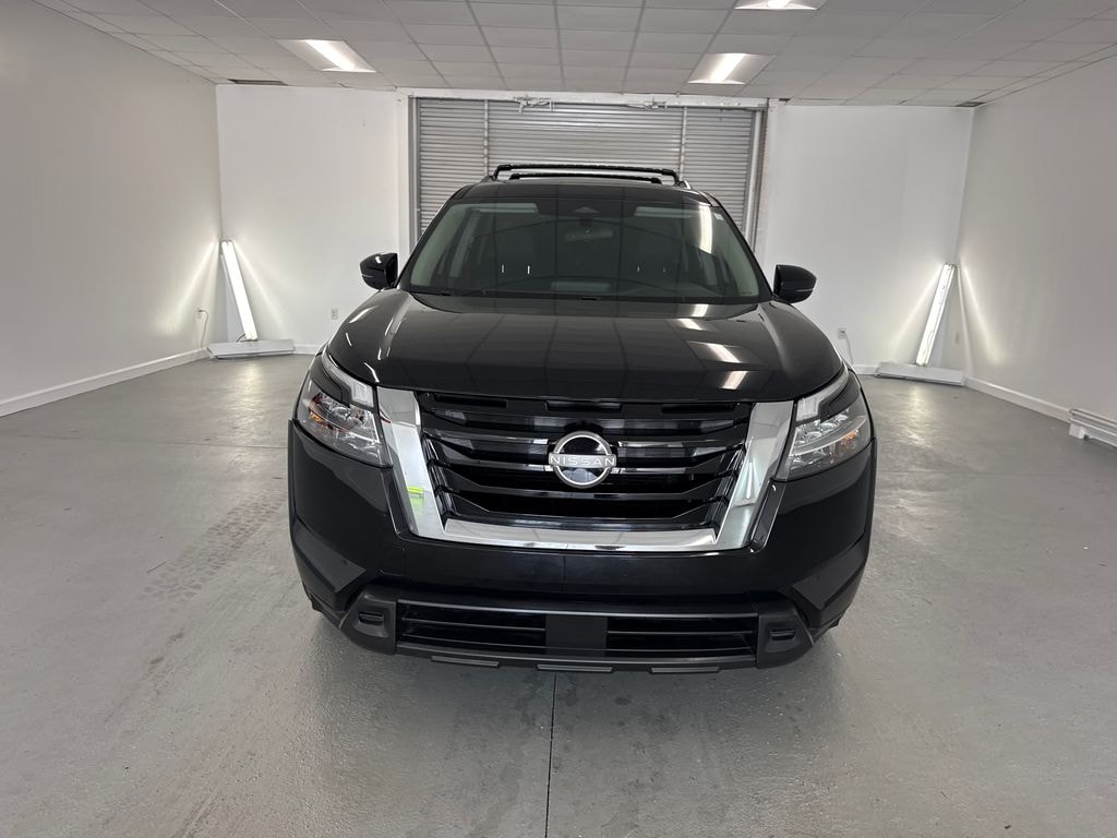 Used 2022 Nissan Pathfinder SV SUV