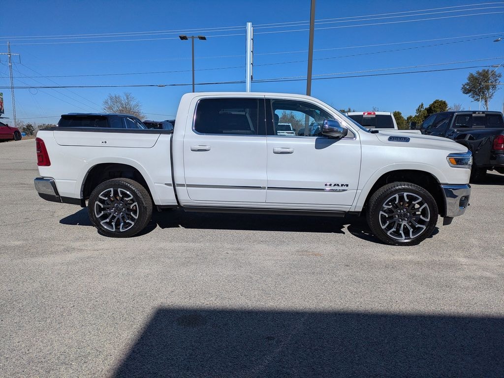 New 2026 Ram 1500 LIMITED CREW CAB 4X4 5'7 BOX Pickup