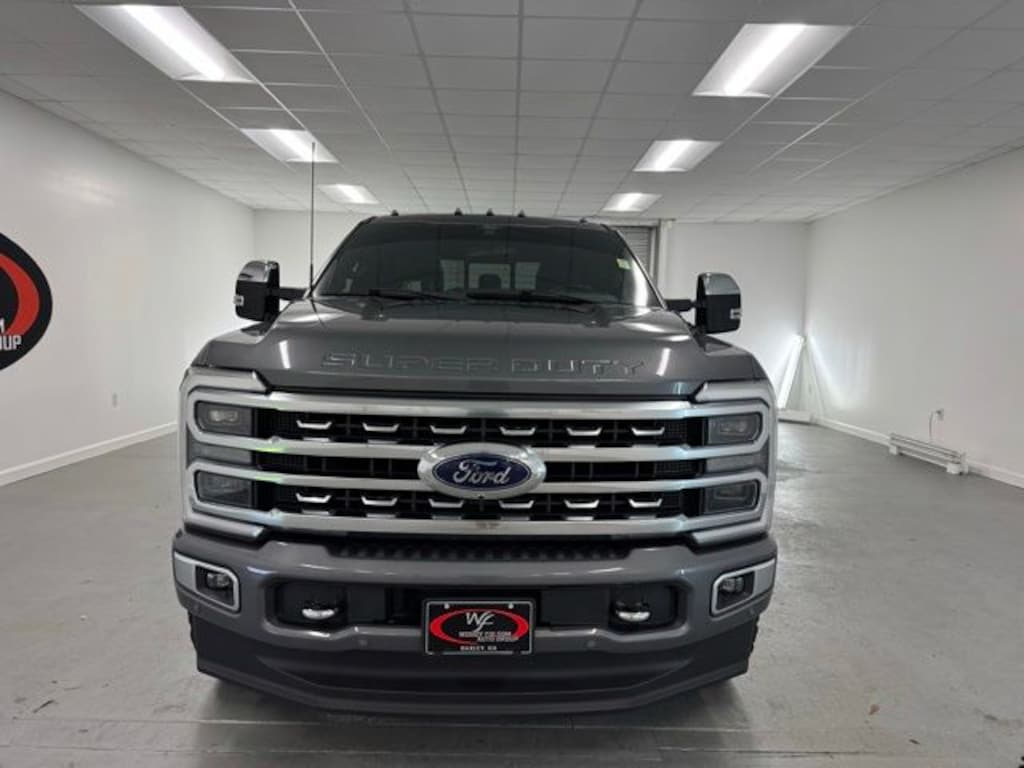 Used 2024 Ford F-250SD Platinum Truck