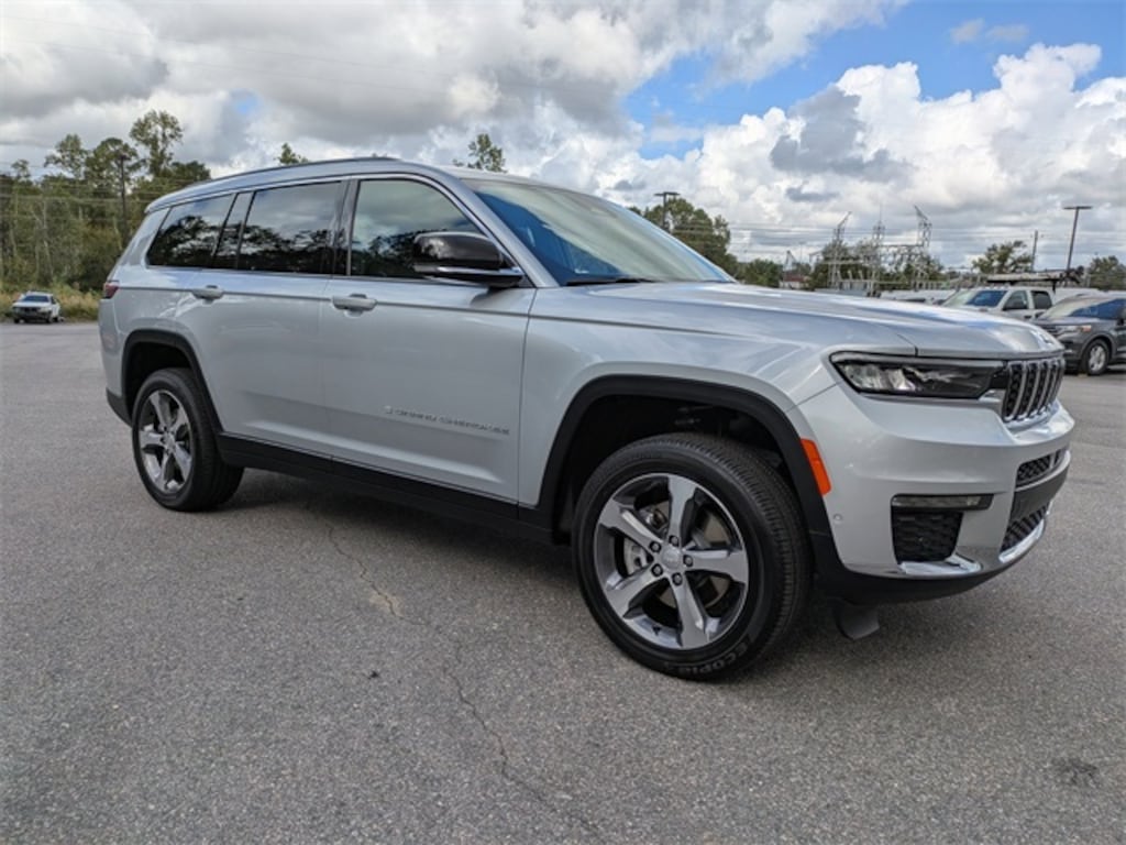 New 2025 Jeep Grand Cherokee L LIMITED 4X4 Sport Utility