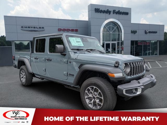 2026 Jeep Gladiator Sport S Auto's photo