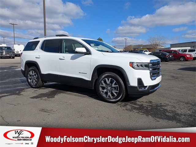 2022 GMC Acadia SLE's photo