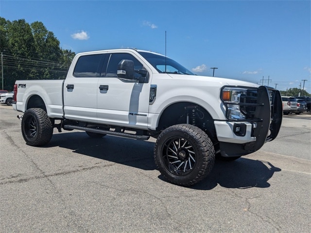 Used 2022 Ford F-250 Super Duty XLT with VIN 1FT8W2BT4NEG38475 for sale in Vidalia, GA