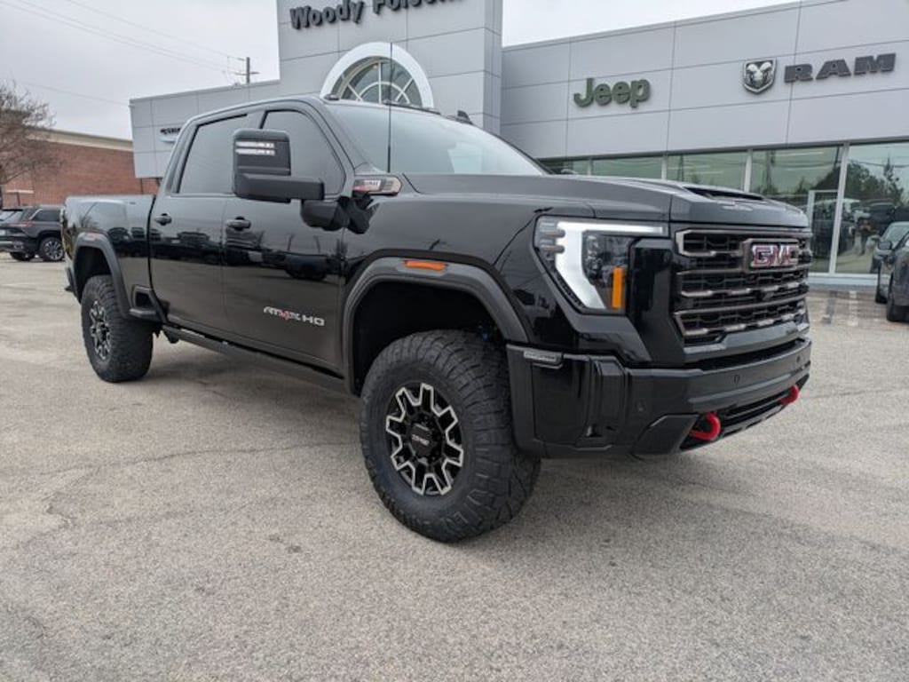 Used 2025 GMC Sierra 2500HD AT4X Truck