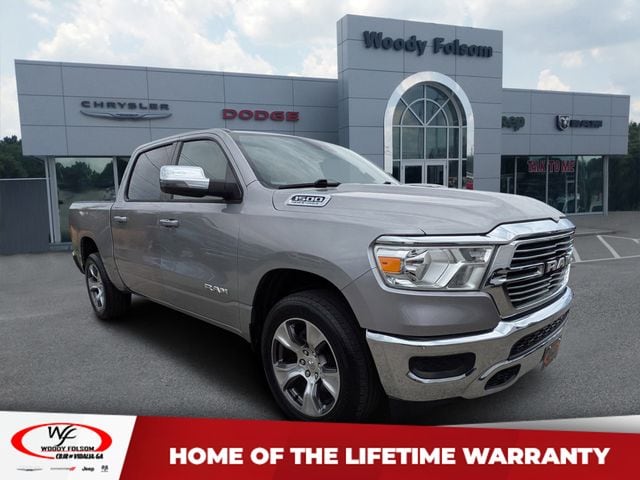 2024 RAM 1500 Laramie Crew Cab 5'7's photo