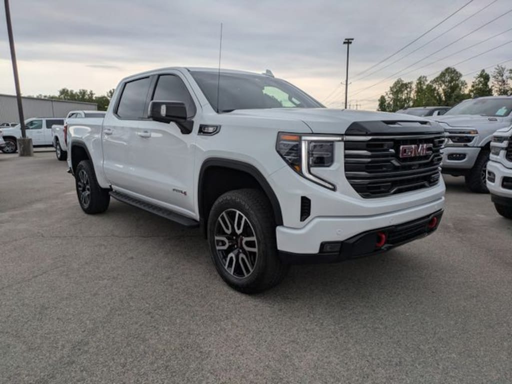 Used 2025 GMC Sierra 1500 AT4 Truck