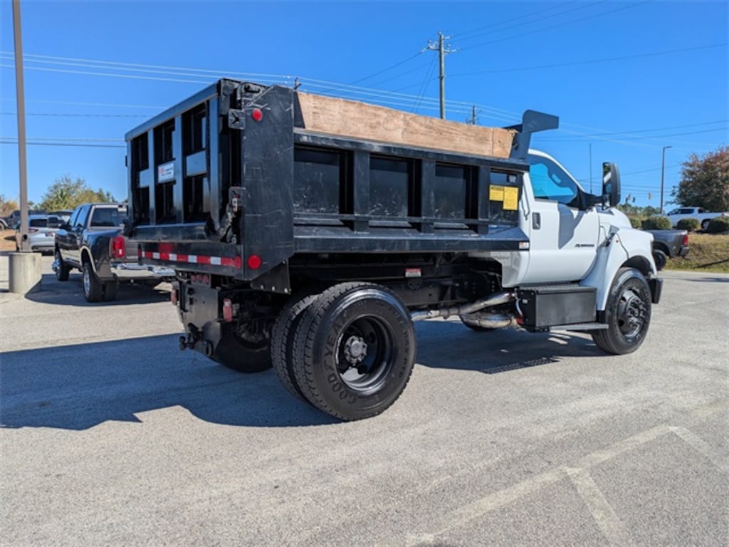 Used 2024 Ford F-750SD Base Truck