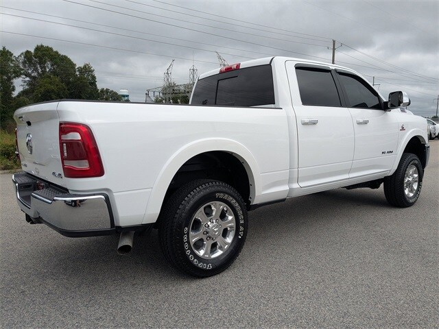 2022 Ram 3500 Laramie photo 4