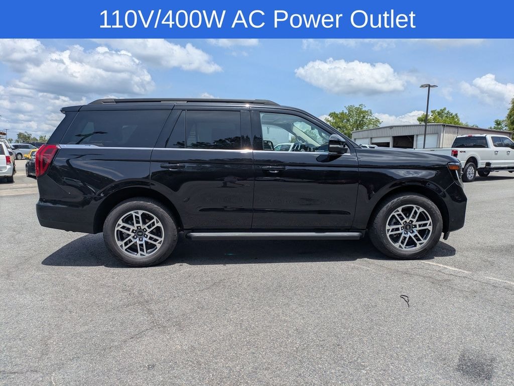 Used 2025 Ford Expedition Active SUV
