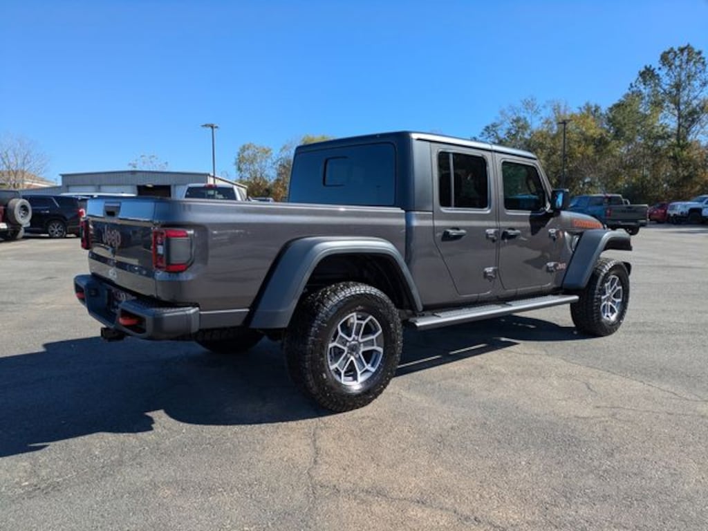 New 2026 Jeep Gladiator MOJAVE 4X4 Pickup