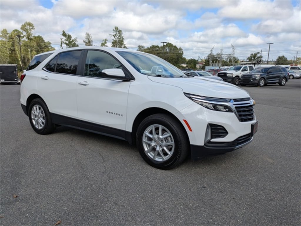 Used 2024 Chevrolet Equinox LT SUV