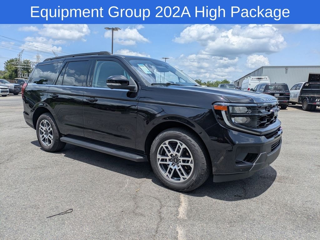 Used 2025 Ford Expedition Active SUV