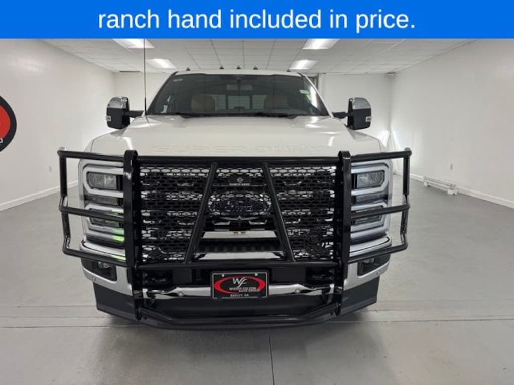 Used 2025 Ford F-250SD Lariat Truck