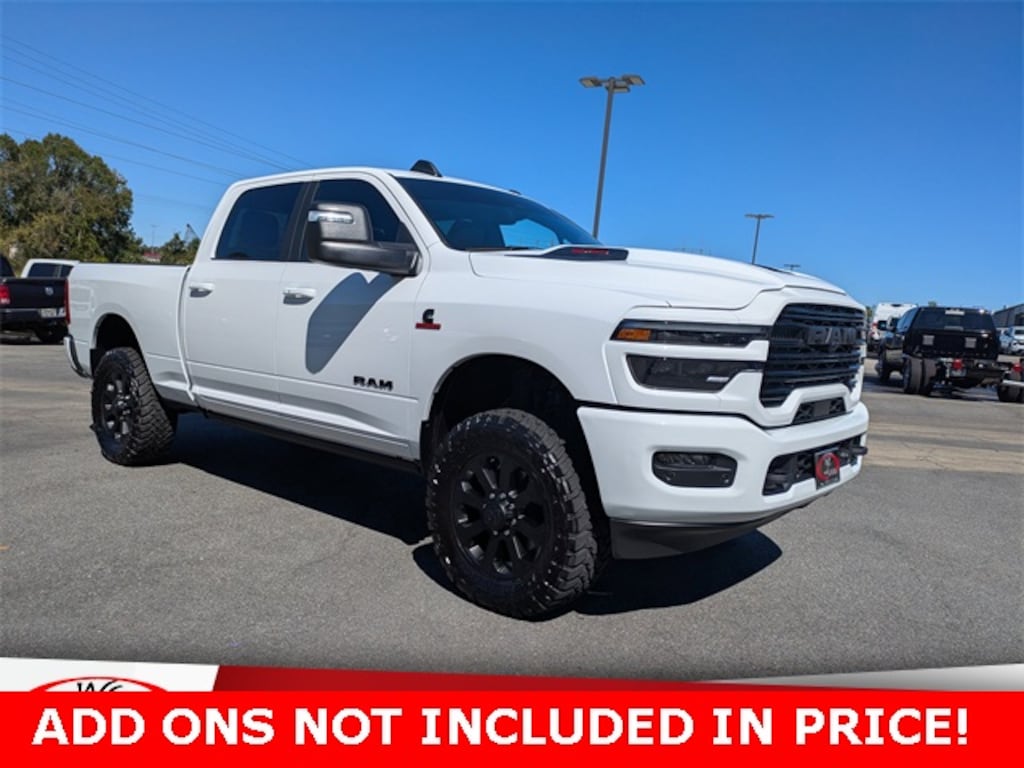 New 2025 Ram 2500 LARAMIE CREW CAB 4X4 6'4 BOX Pickup