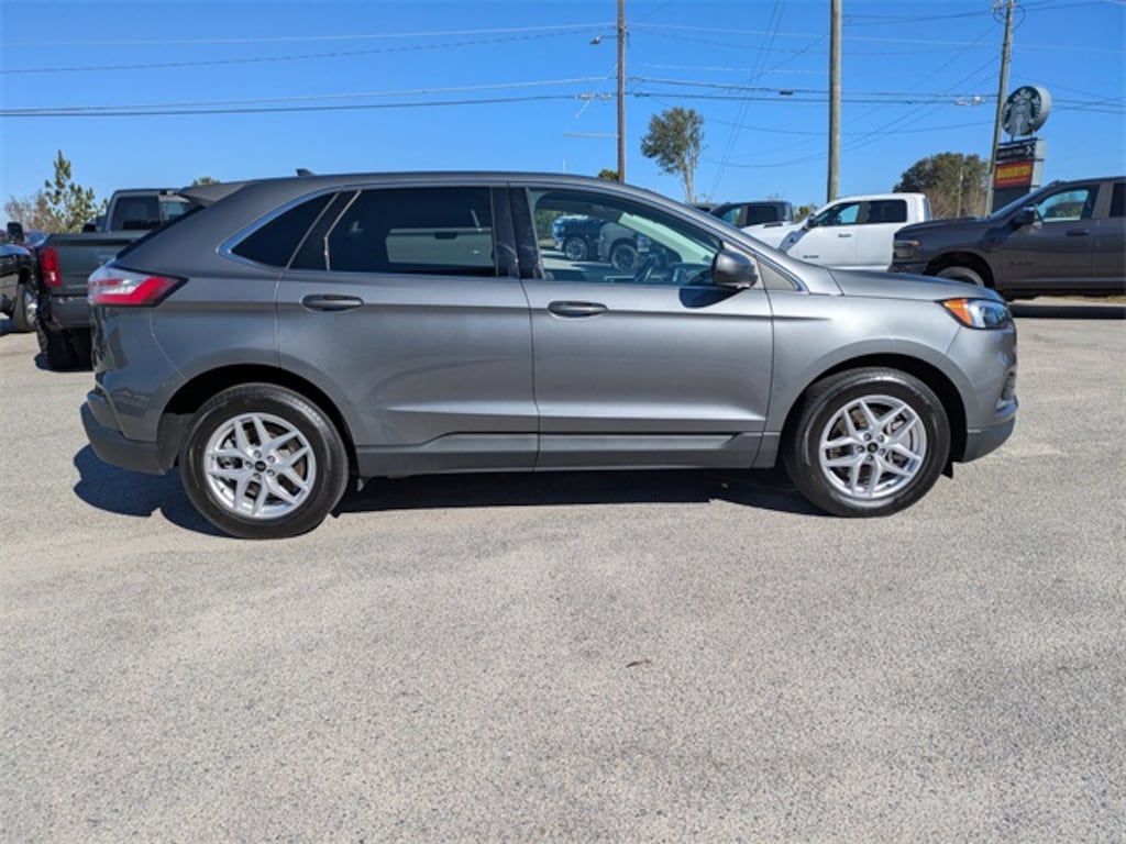Used 2024 Ford Edge SEL SUV