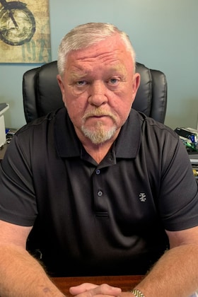 Staff member Steve Hutchinson from ID_932608486e60