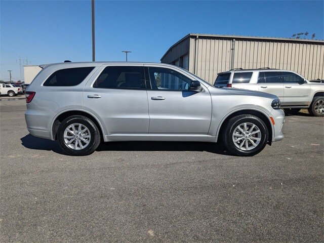 2025 Dodge Durango GT photo 3