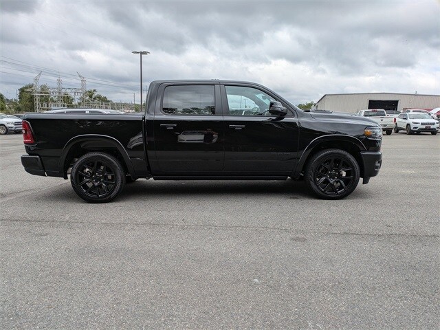 2026 Ram 1500 Laramie photo 3