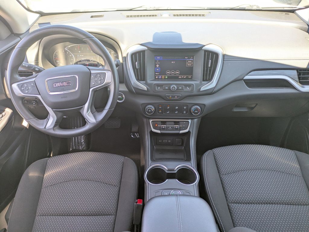 2024 GMC Terrain SLE - Photo 15