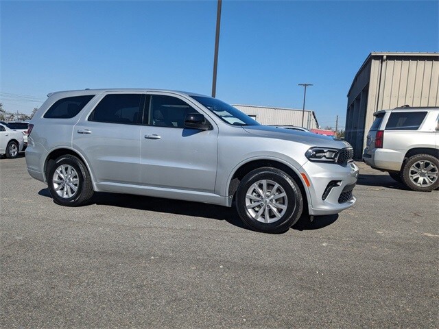 2025 Dodge Durango GT photo 2