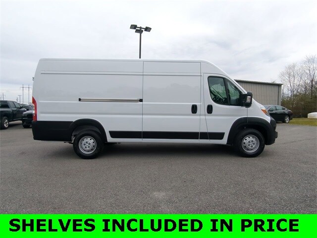 2023 Ram ProMaster 3500 Cargo Van photo 3