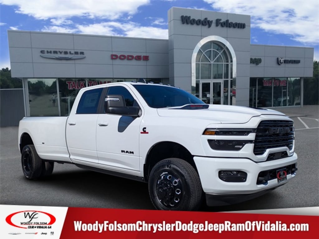 New 2026 Ram 3500 LARAMIE CREW CAB 4X4 8' BOX Pickup