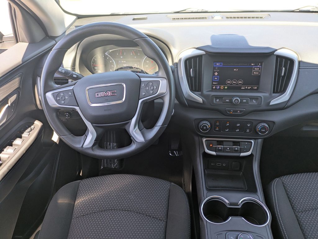 2024 GMC Terrain SLE - Photo 16