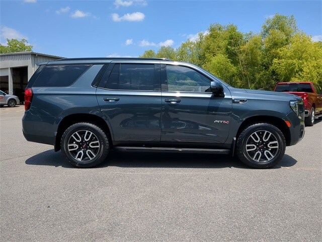 2021 Gmc Yukon AT4 photo 3