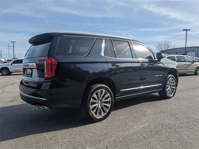 2022 Gmc Yukon Denali photo 2