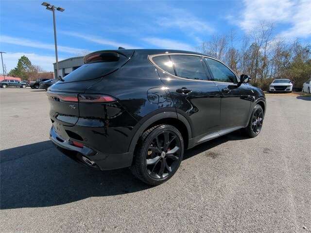 2024 Dodge Hornet R/T Plus photo 2