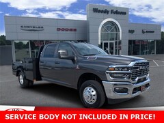 2025 Ram 3500 Chassis Cab TRADESMAN CREW   4X4 60' CA Pickup