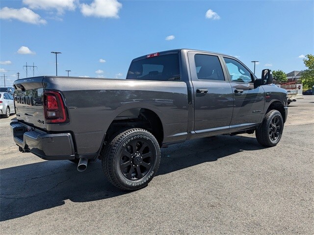 2025 Ram 2500 Big Horn photo 3