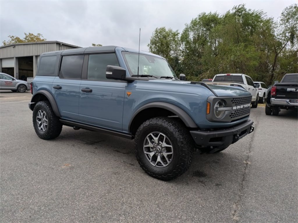 Used 2024 Ford Bronco Badlands SUV