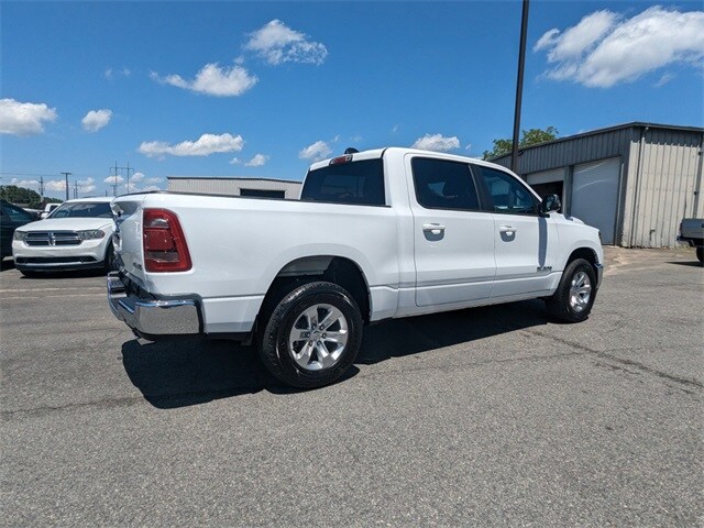 2024 Ram 1500 Laramie photo 4