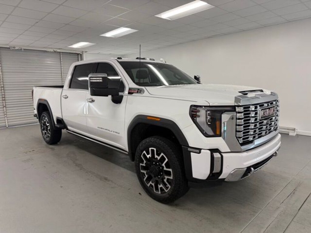 Used 2024 GMC Sierra 2500HD Denali Truck