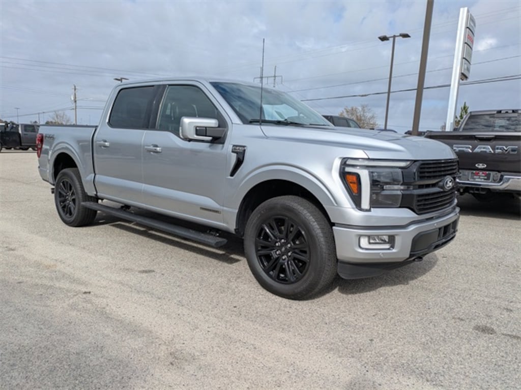 Used 2025 Ford F-150 Platinum Truck