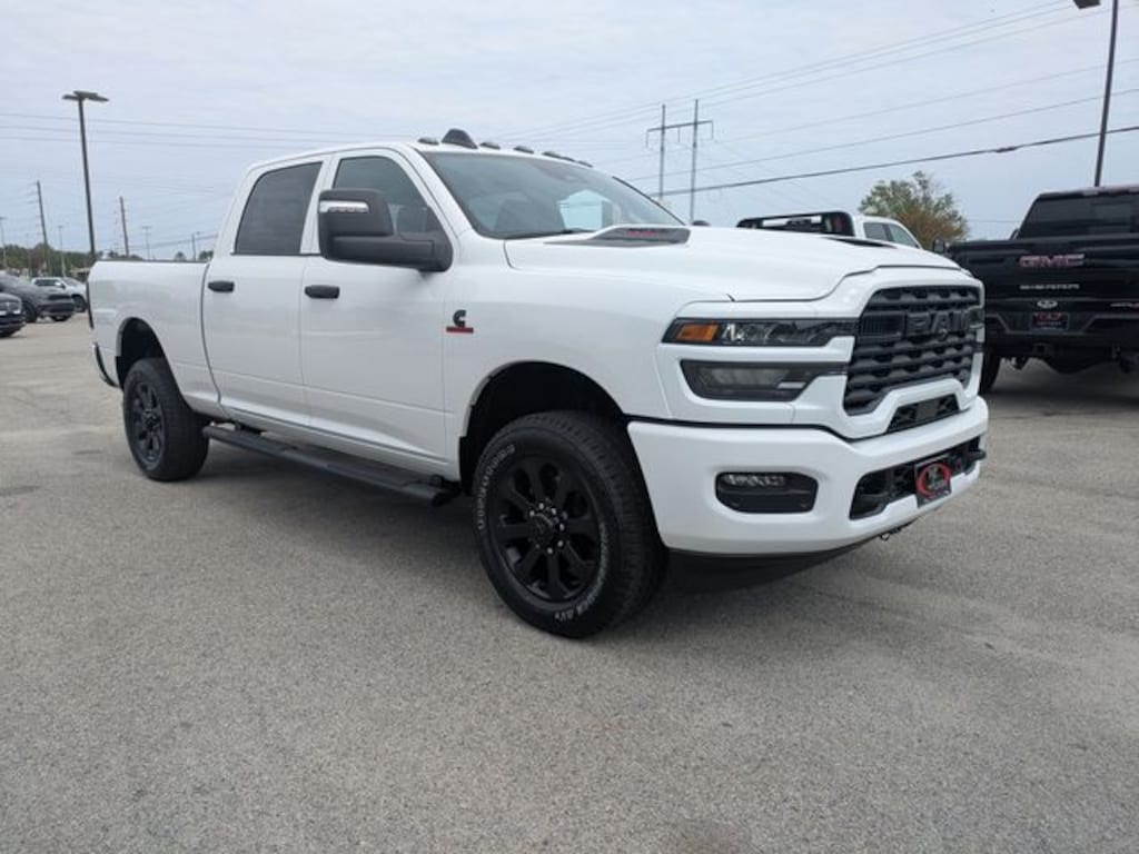 New 2026 Ram 2500 BLACK EXPRESS CREW CAB 4X4 6'4 BOX Pickup