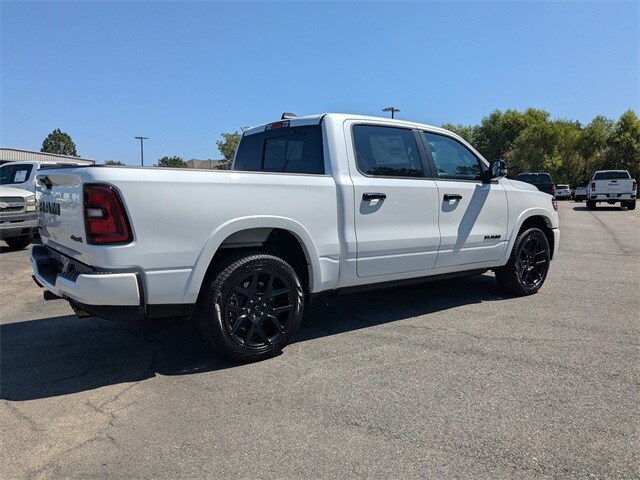 2026 Ram 1500 Laramie photo 3